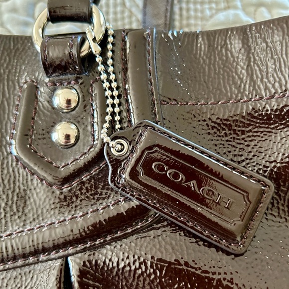 Authentic  Coach Ashley  Satchel  Patent  Leather  Bag  Espresso Mahogany Brown - Picture 3 of 10